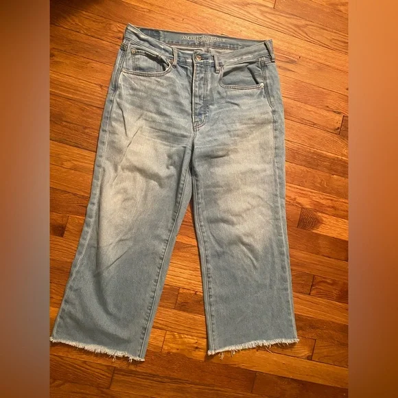 Jeans - Picture 2 of 4